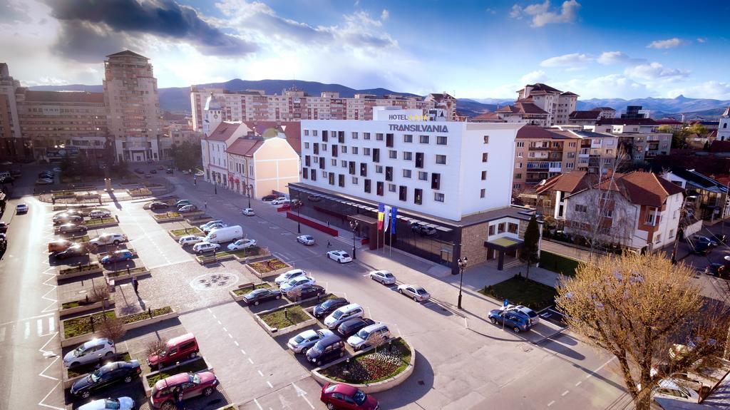 Hotel Transilvania Άλμπα Ιούλια Εξωτερικό φωτογραφία