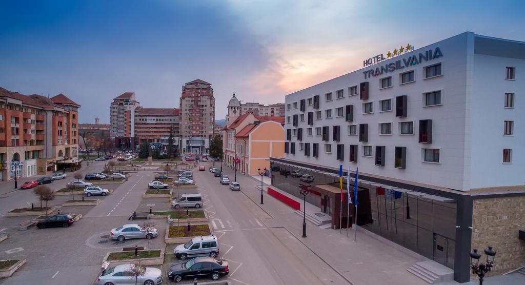 Hotel Transilvania Άλμπα Ιούλια Εξωτερικό φωτογραφία